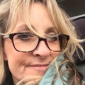 Meet your Posher, Deanna